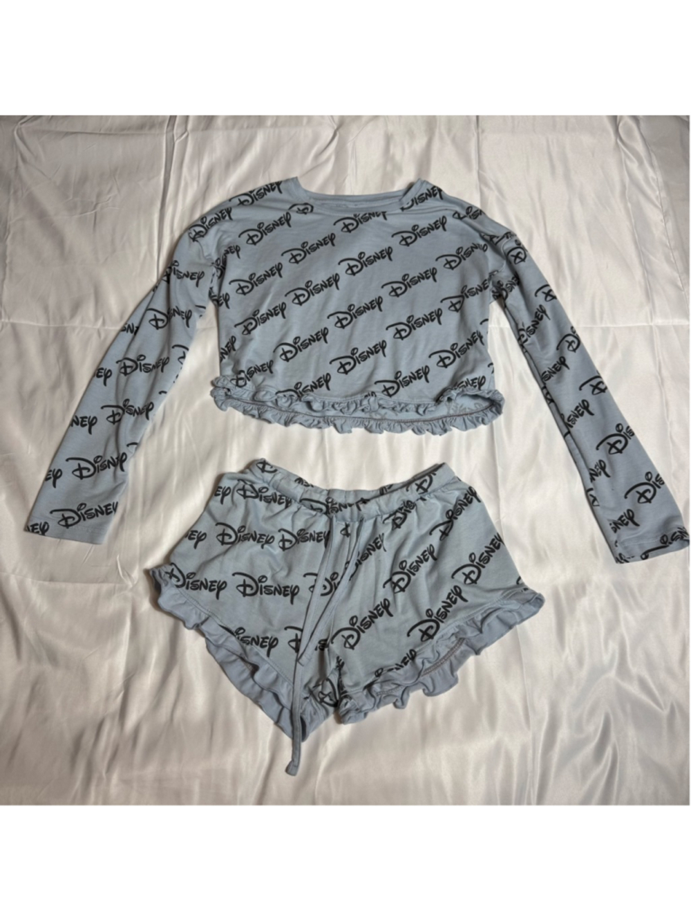 Women's Disney Light Blue & Black Pajama Set XS